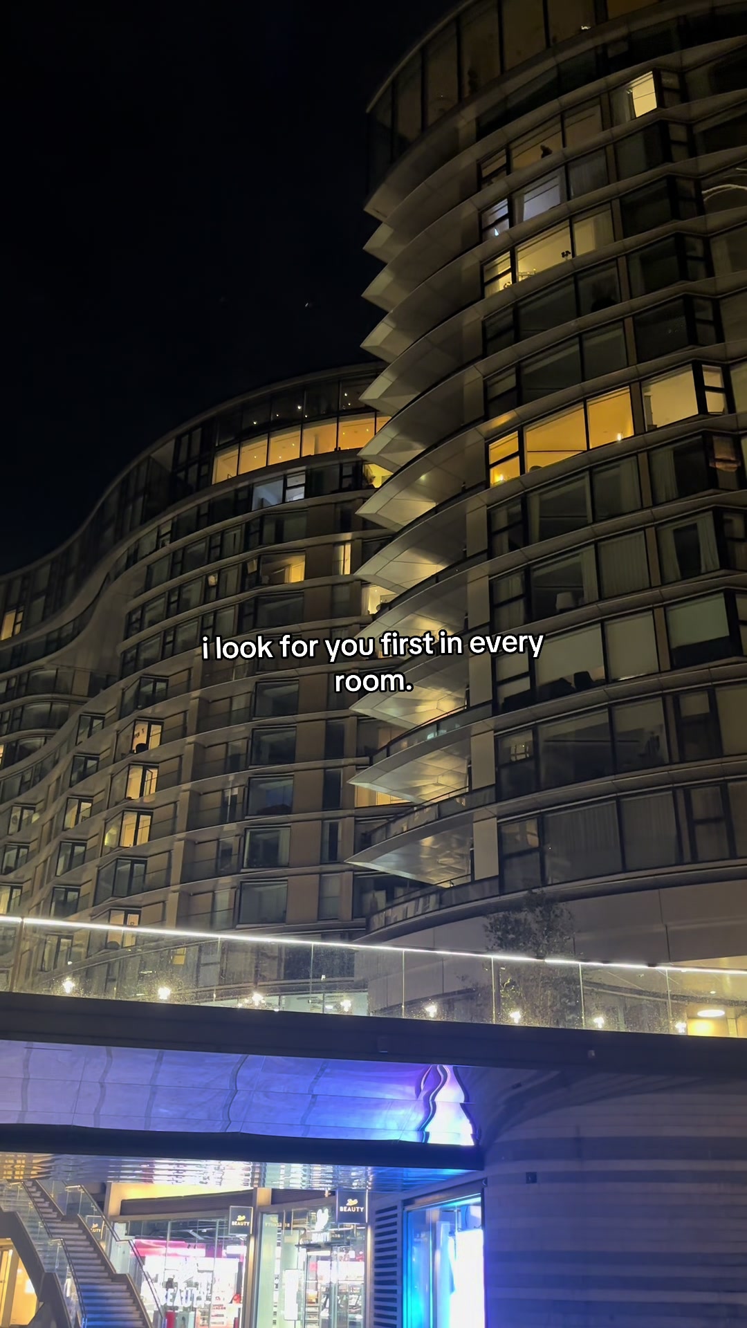 @MoOD.Words