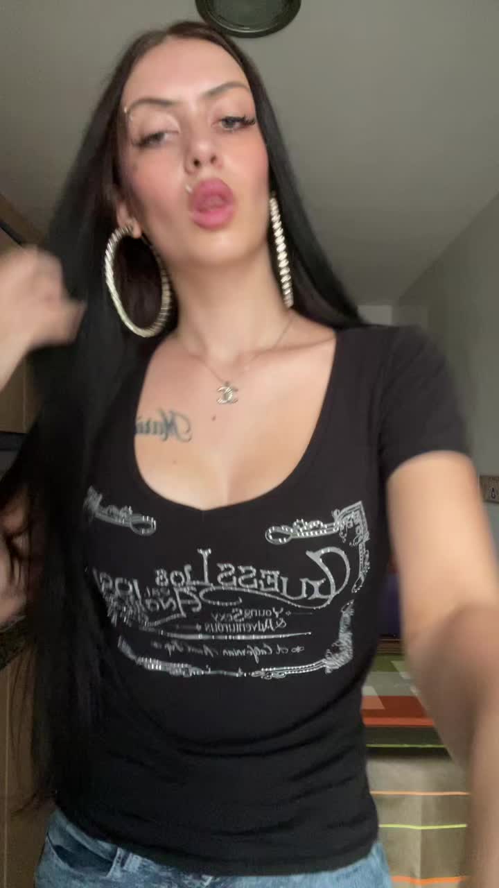 @PrettyWhenuKryy