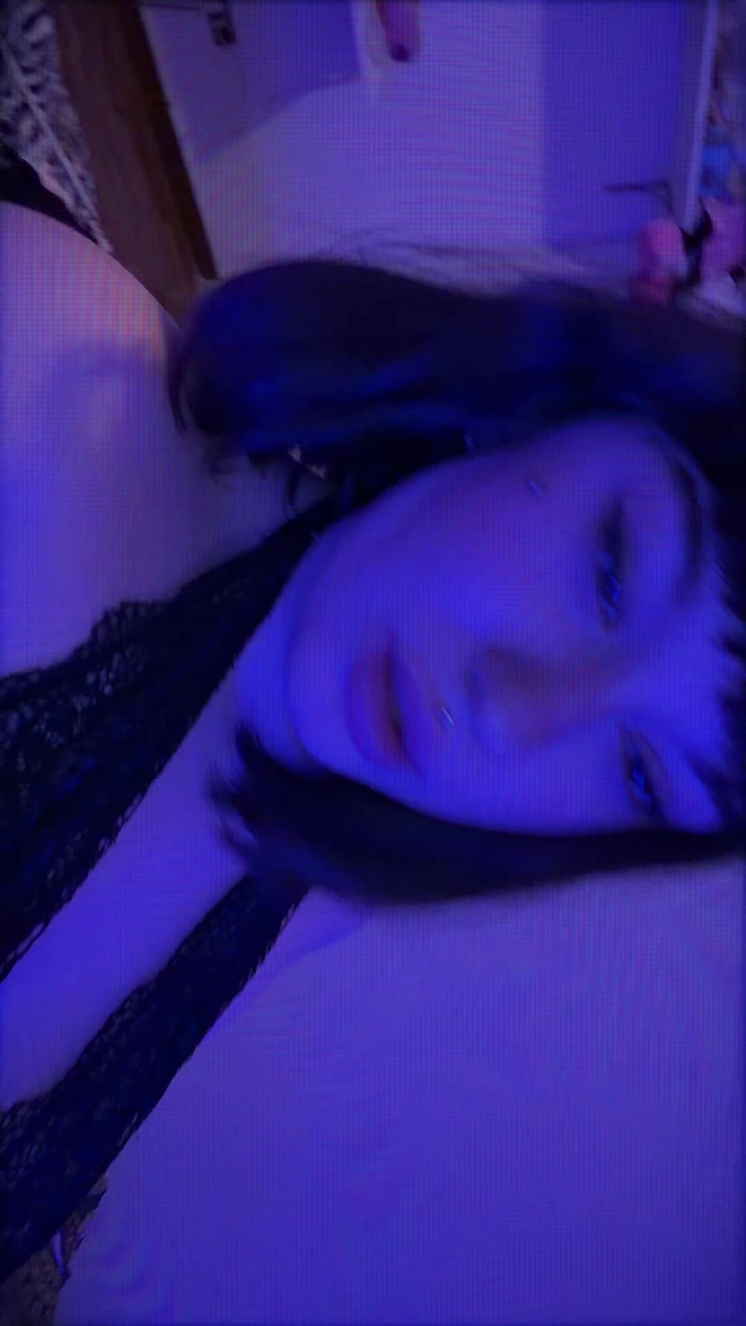 @Zemra🖤🌈
