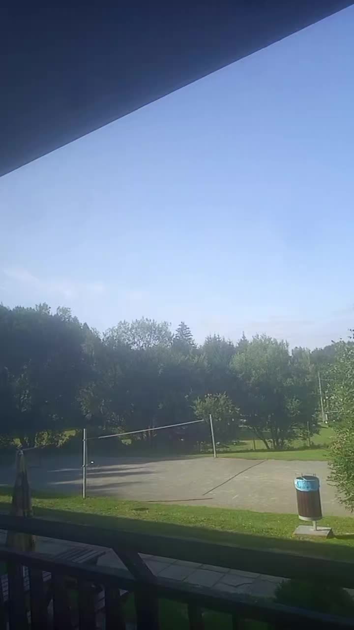 @žužu