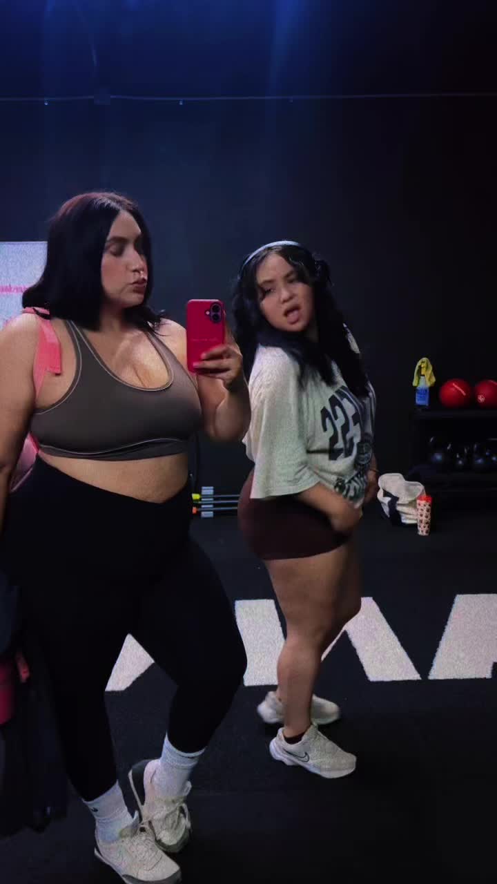 @KhloeeAnn ๐