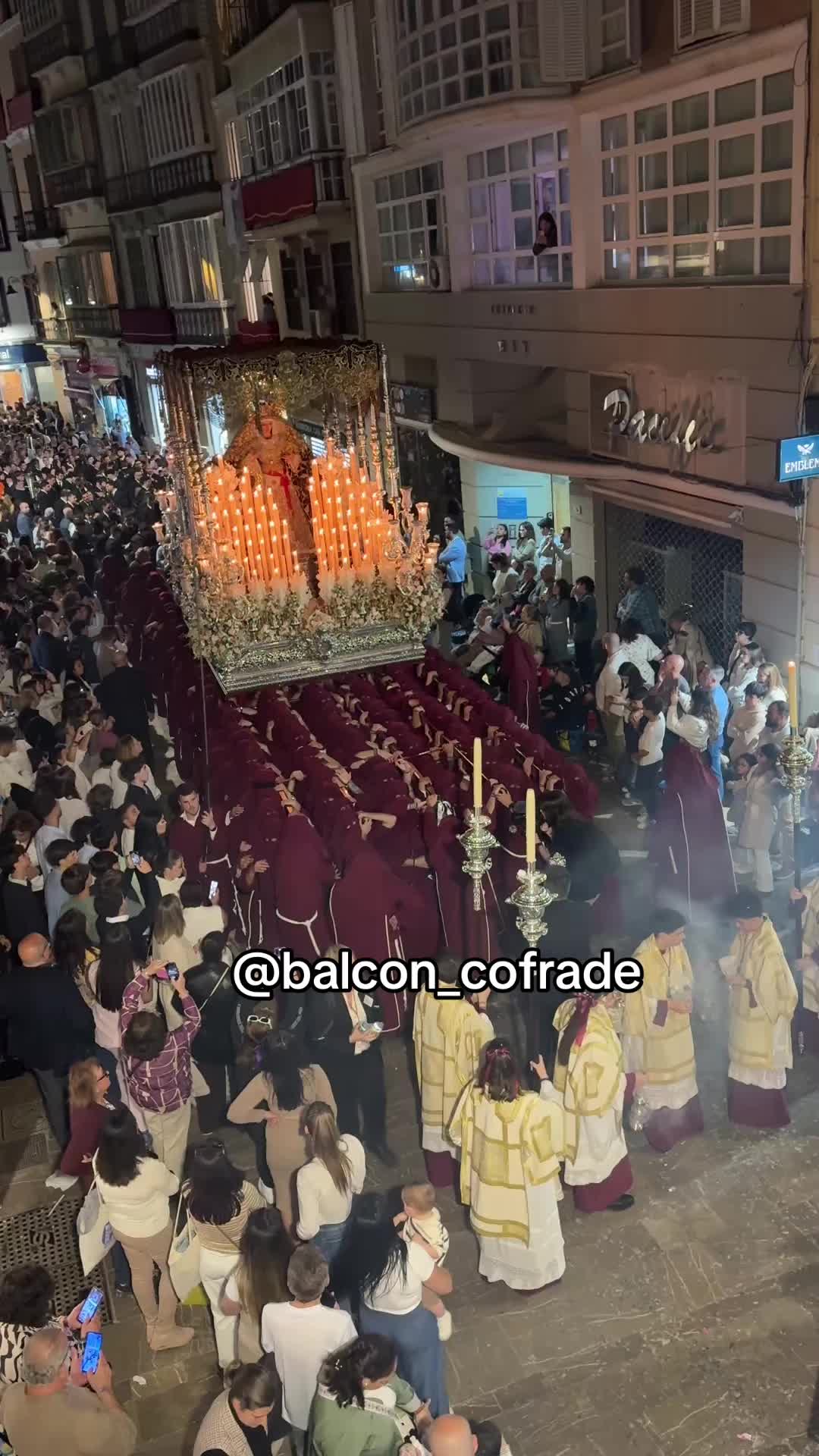 @Balcon_cofrade