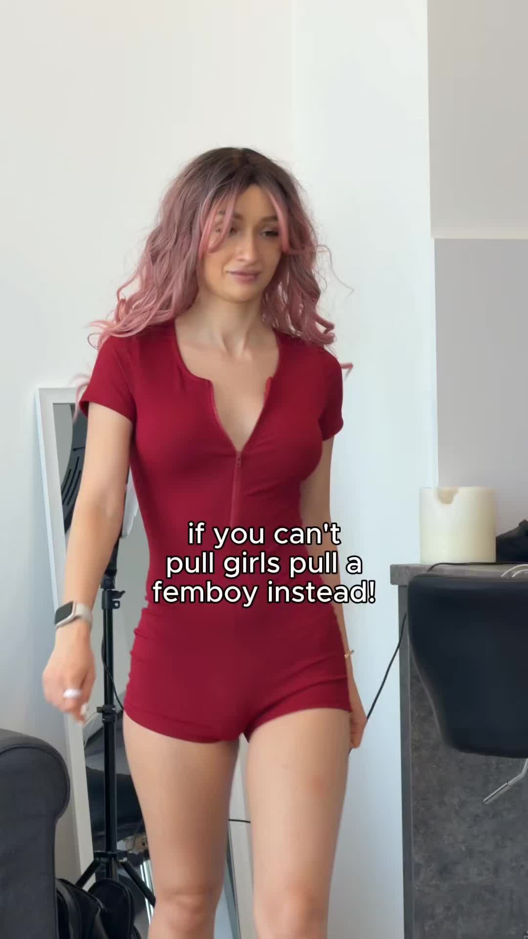 @tinykiracutiee