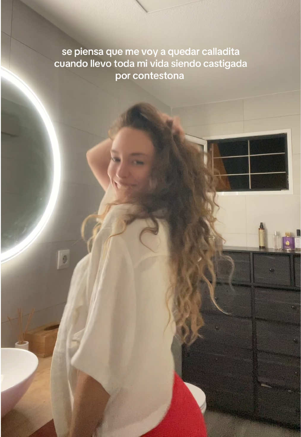 @Clau.