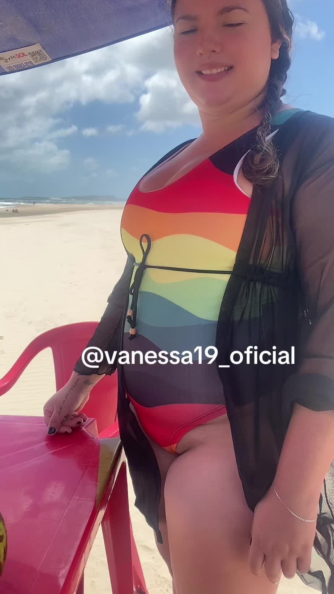 @NESSAZINHA19