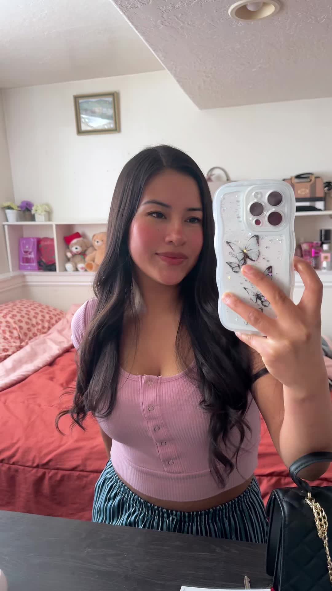 @Neyda Guzmán 🦋