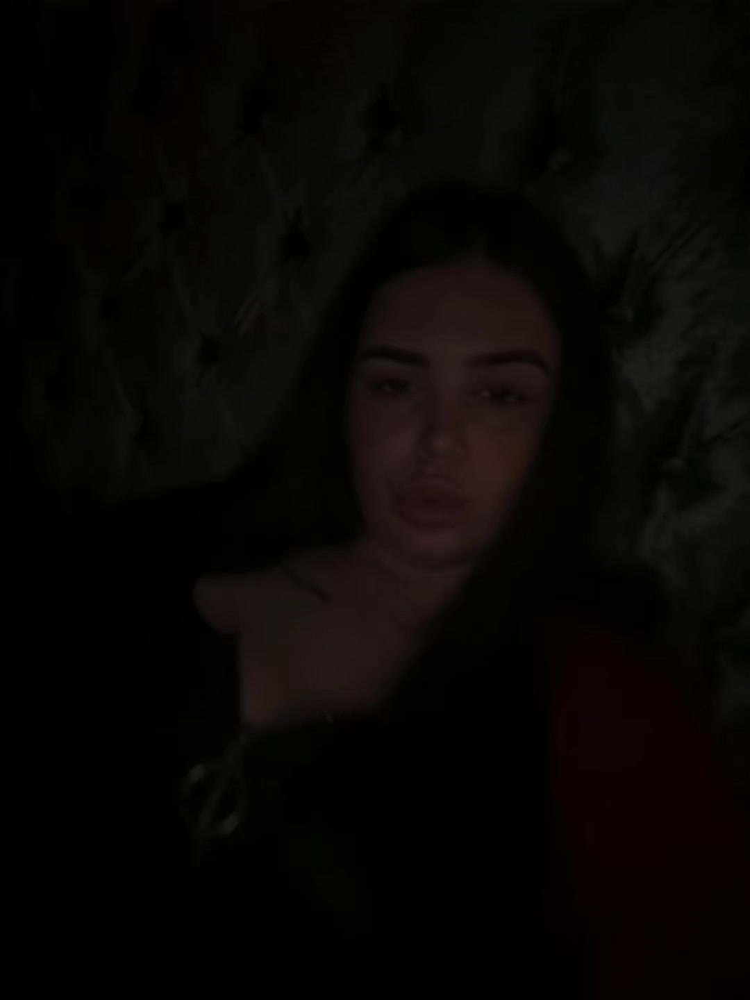 @Ellie🪩🕺