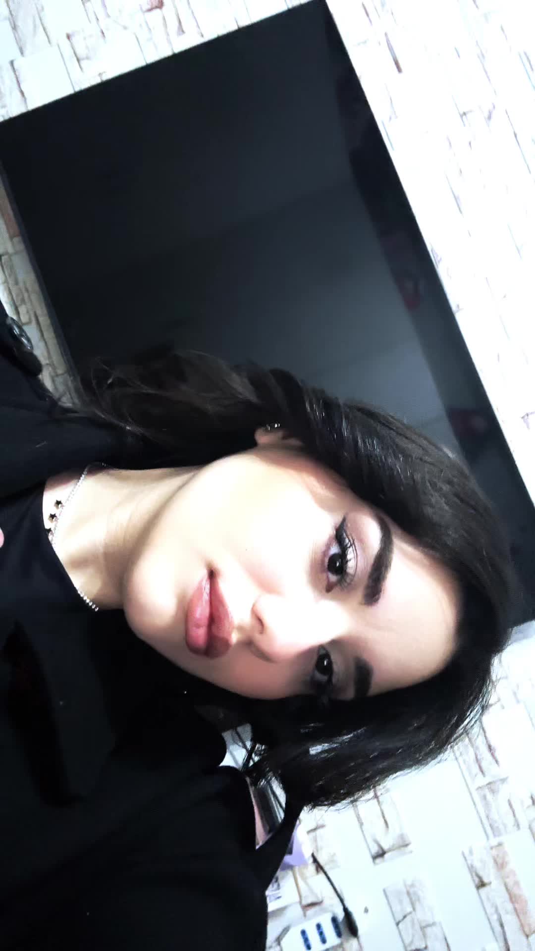 @R🪽