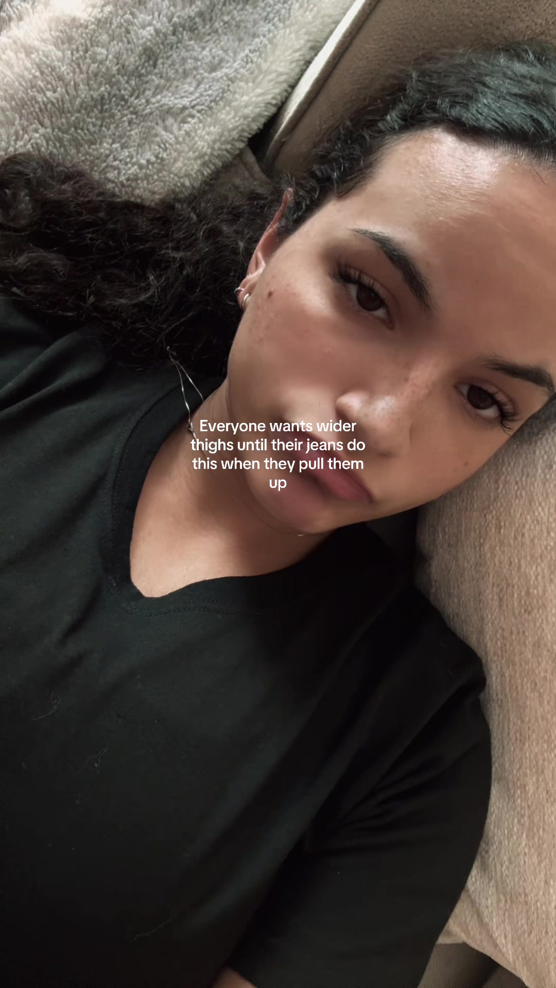 @ᴀɴɴᴀʟɪꜱᴀ