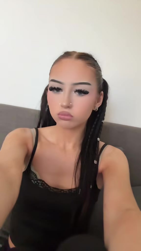 @niamhᥫ᭡’