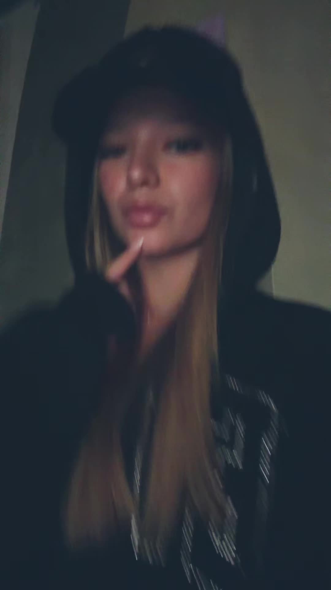 @😶&zwj;🌫️