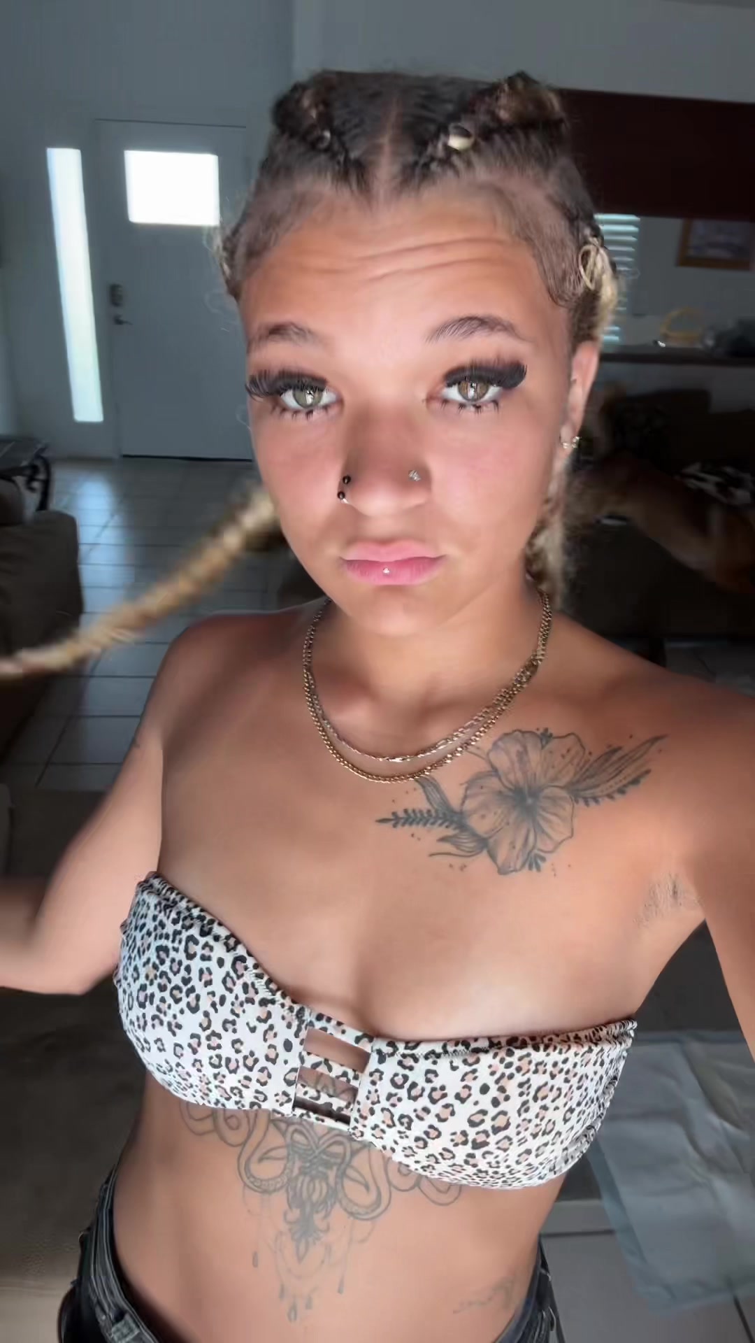 @arisagabrielle