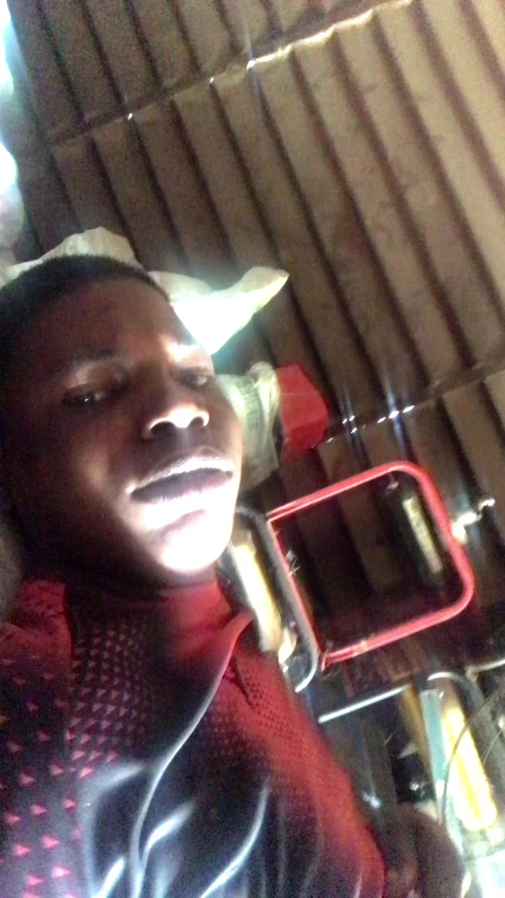 @AYOMAFF