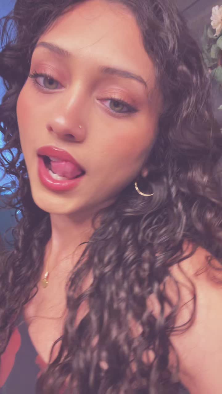 @_ritz_cracker_