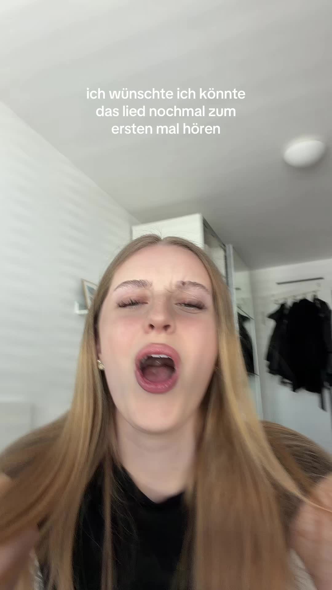 @ꜱᴏᴘʜɪᴀ🫧