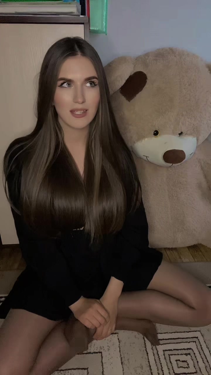 @𝒱𝐼𝒪𝐿𝐿𝐿𝒜