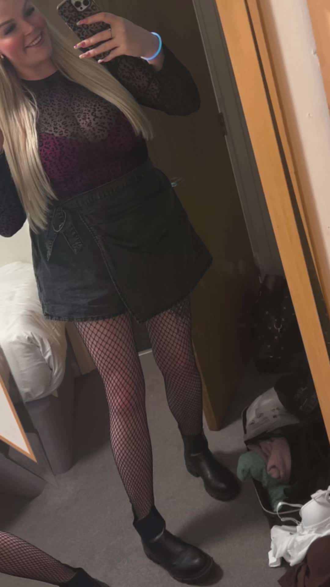 @Lozza Kay