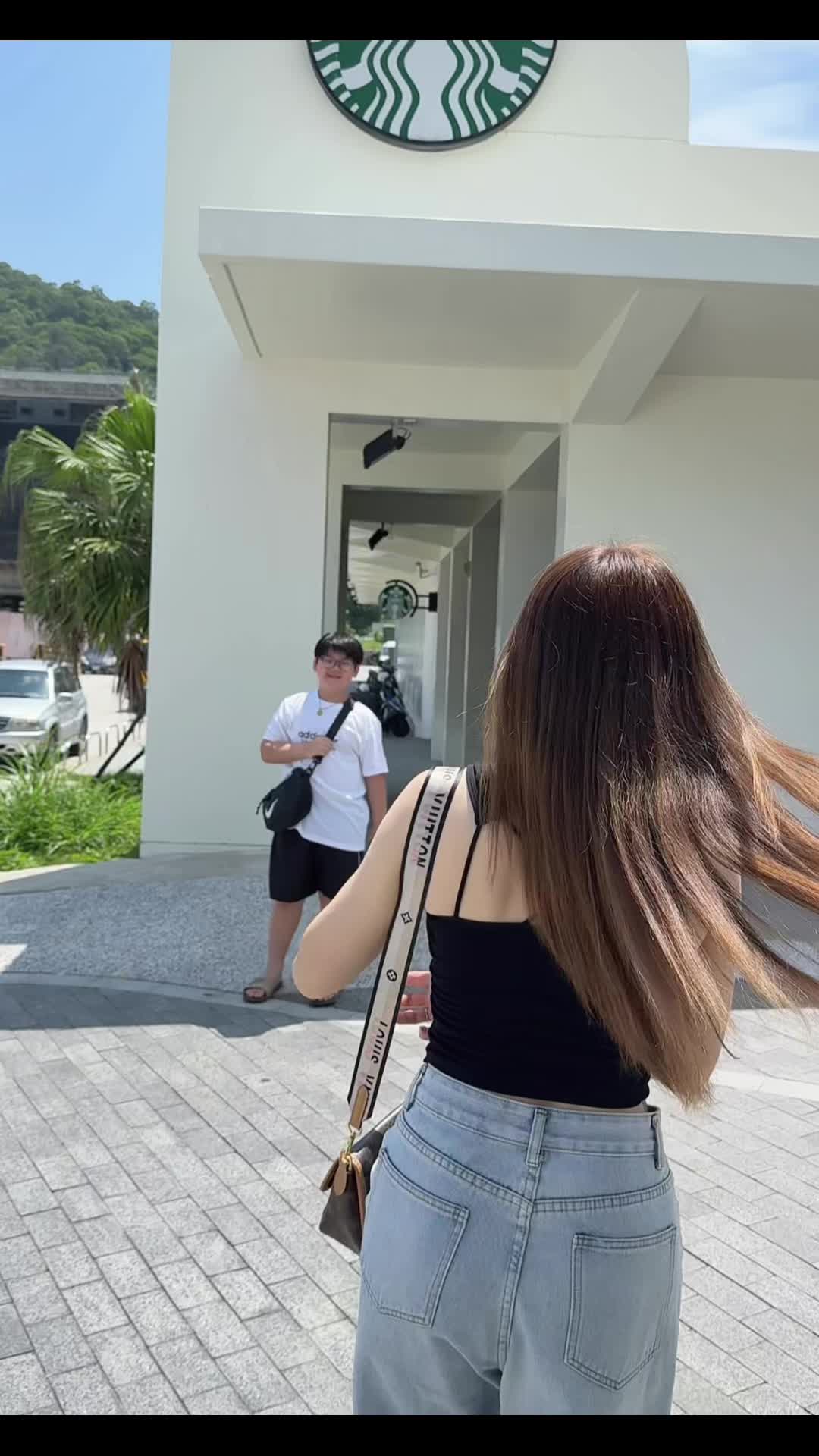 @閃閃女王