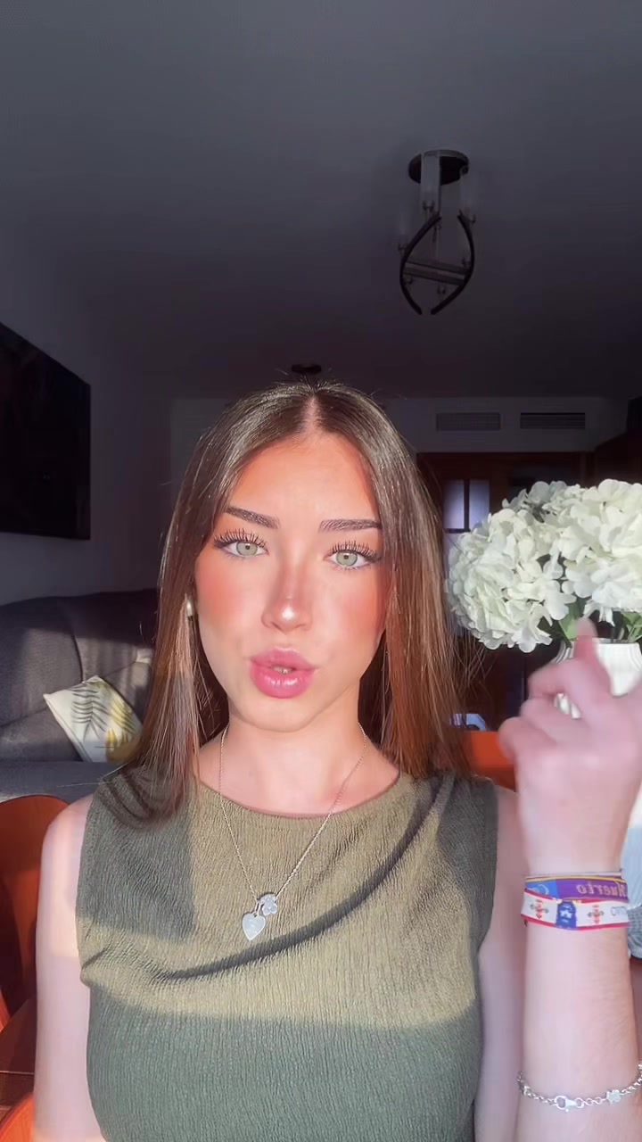 @𝐈𝐫𝐞𝐧𝐞 𝐌𝐨𝐫𝐞𝐧𝐨