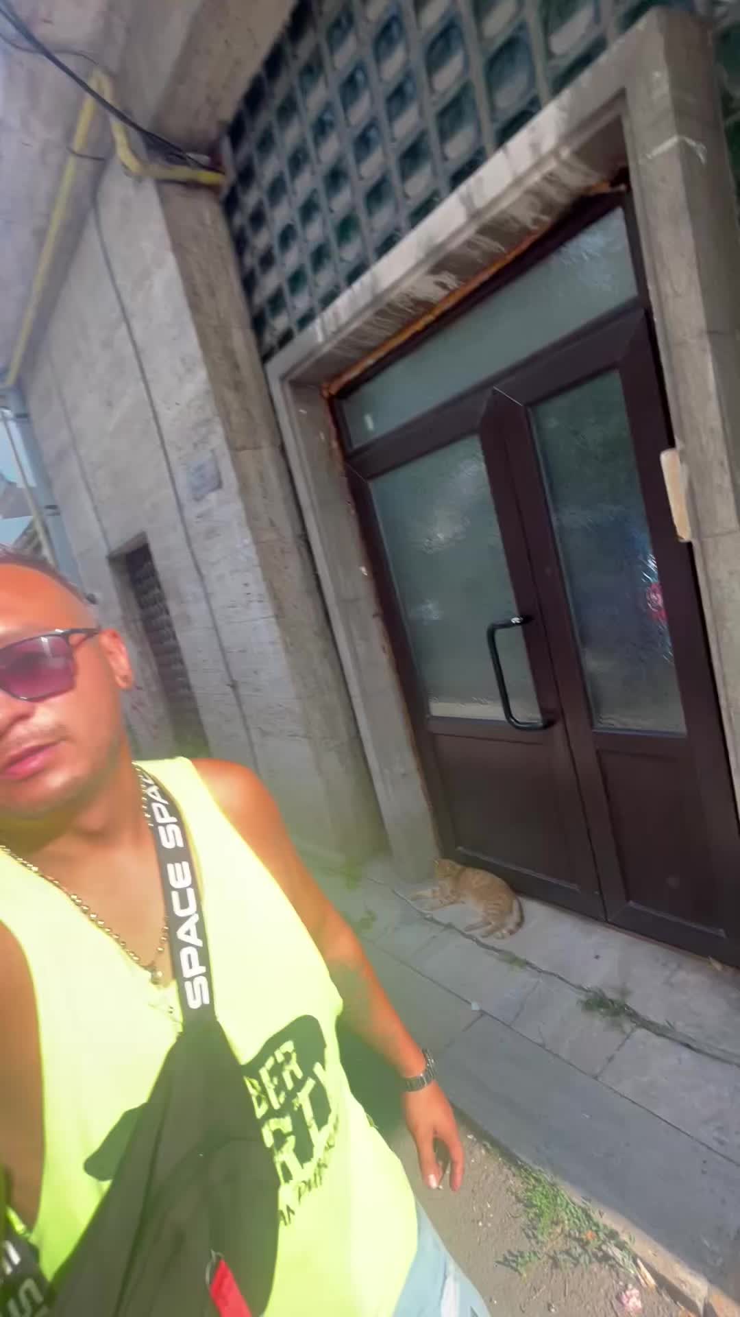 @Axel Alexandru