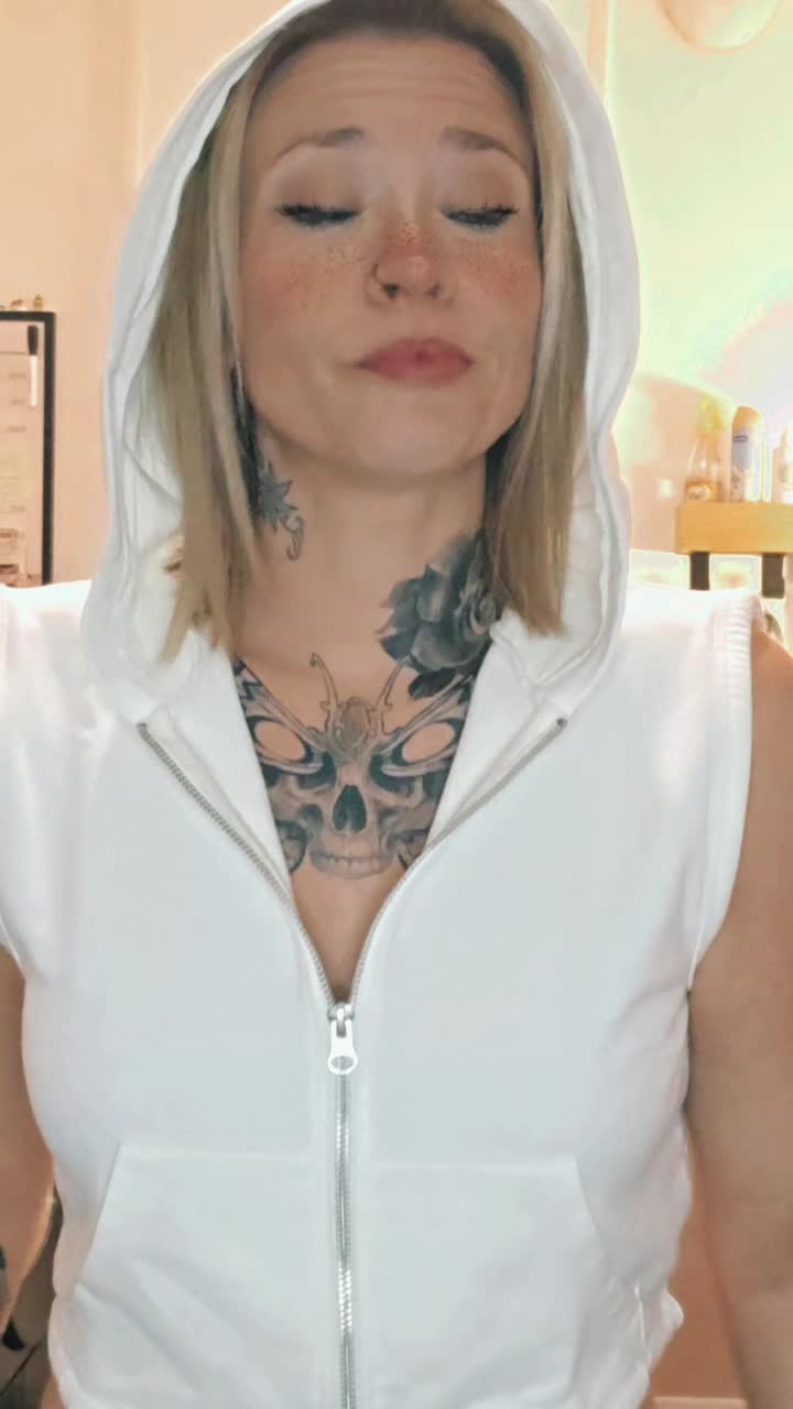 @Inkedgirllyon