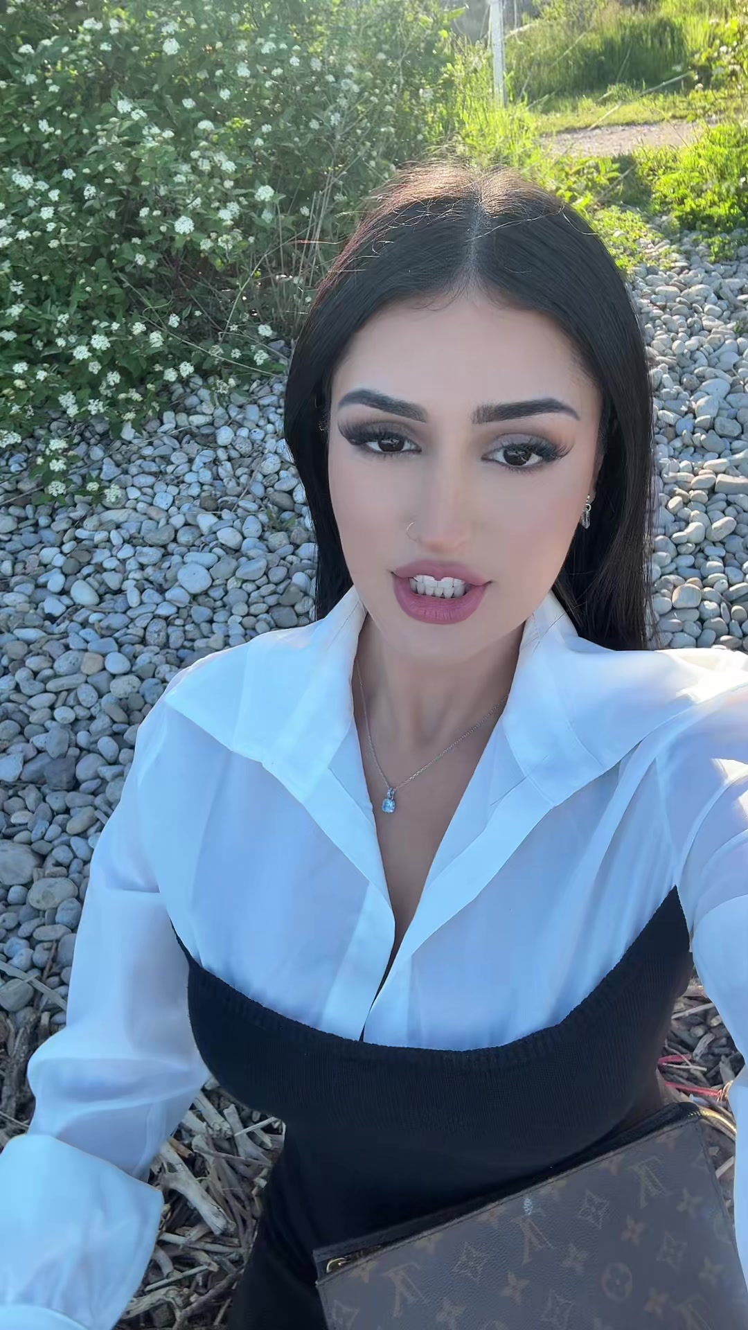 @Sandy🧚♀️