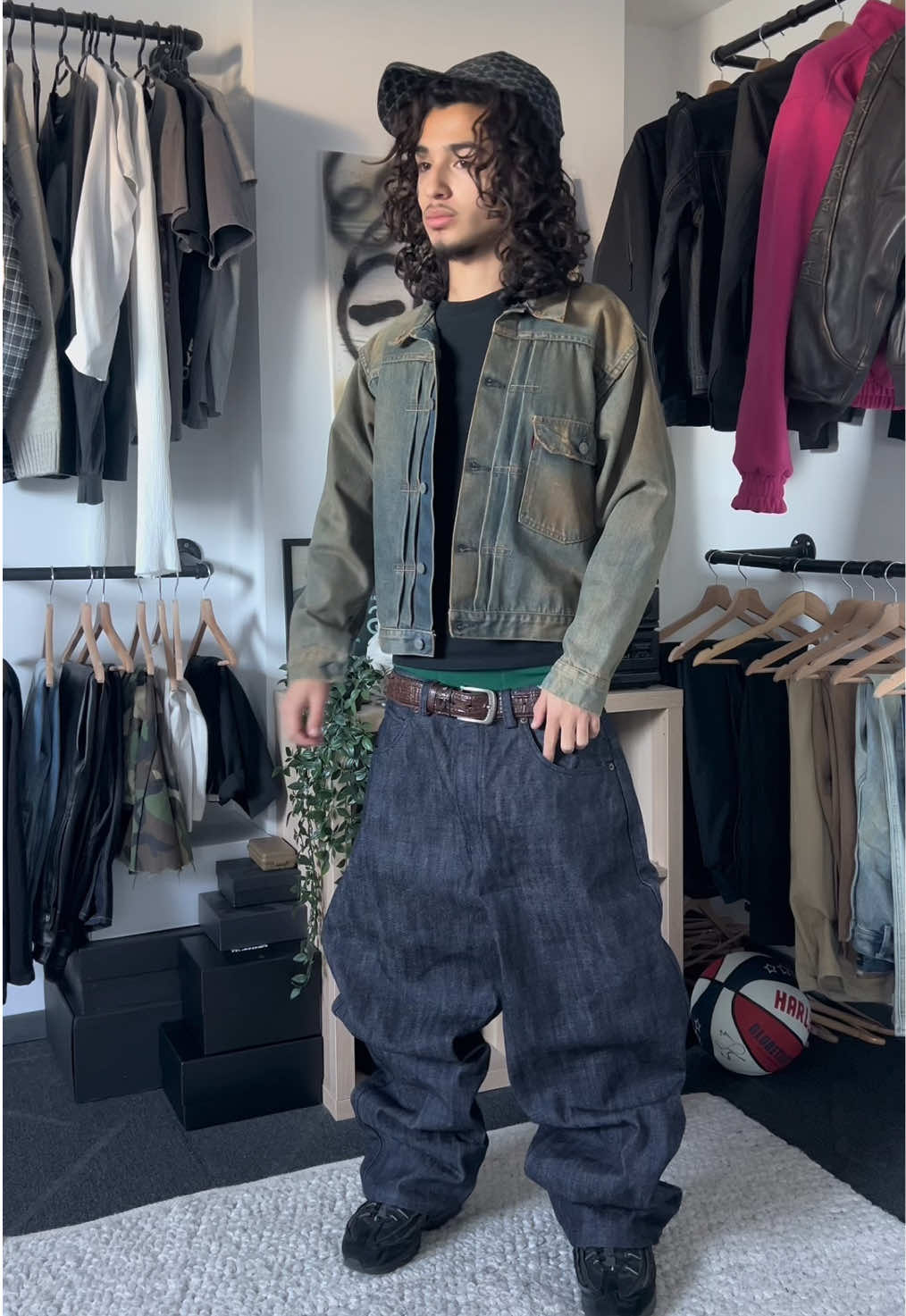 @HEŊƊƳ