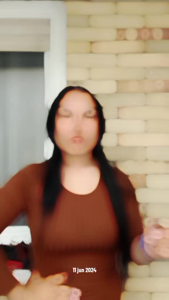 @Alexandra Beatrice