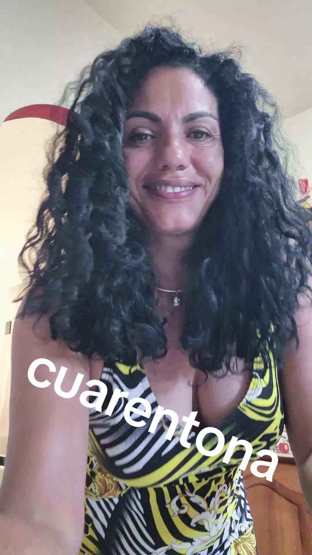 @yanitborrero