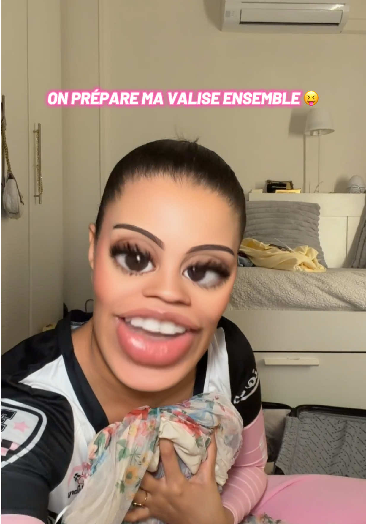 @chaaay 🦒
