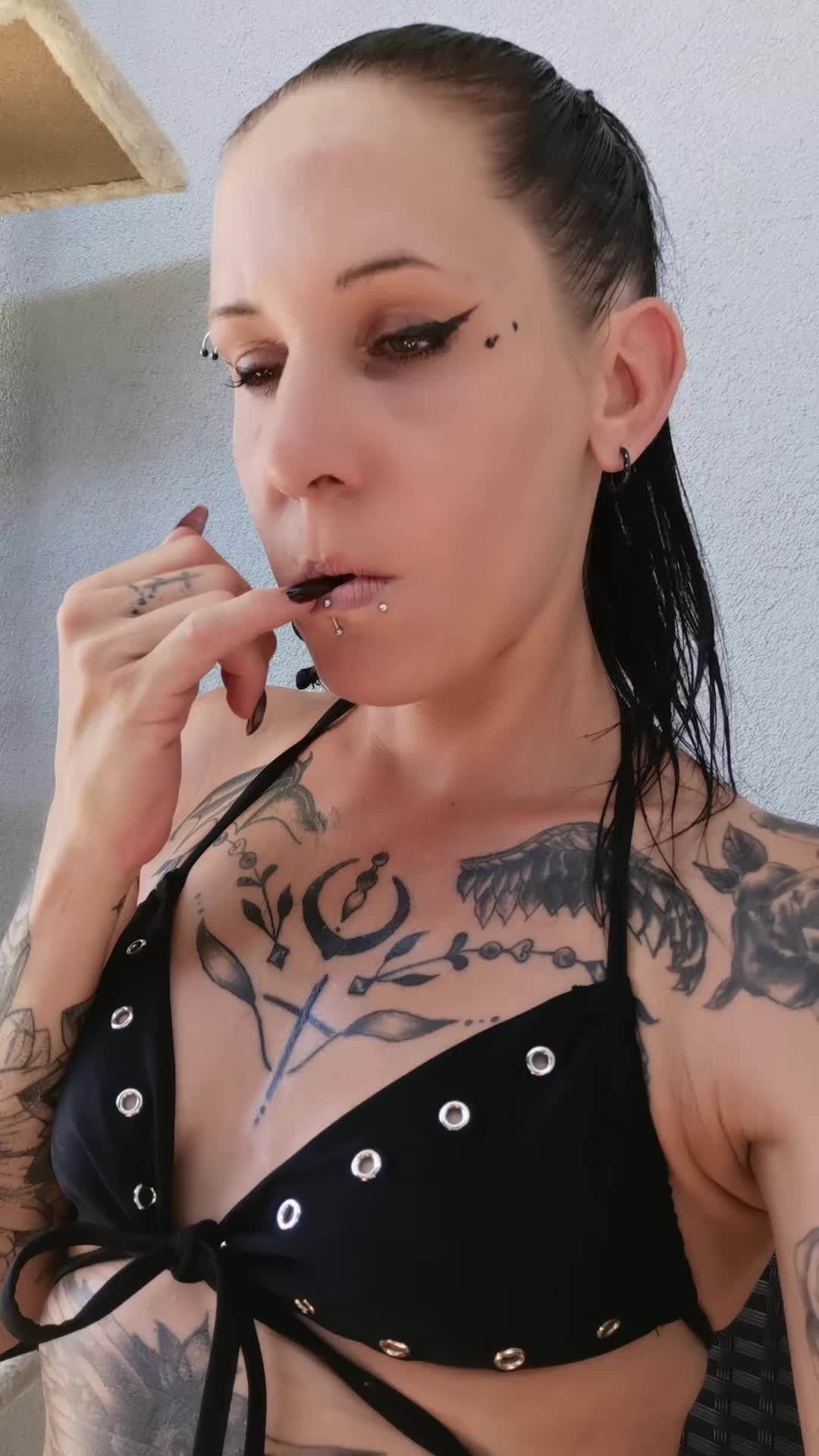 @⸸⛧ ScHwaRzeSLeDeRLuDeR⸸⛧