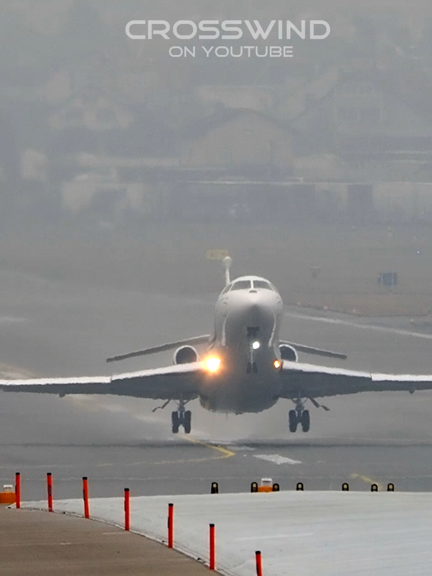 @RWY28