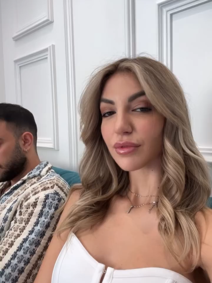 @Lorenapizzina