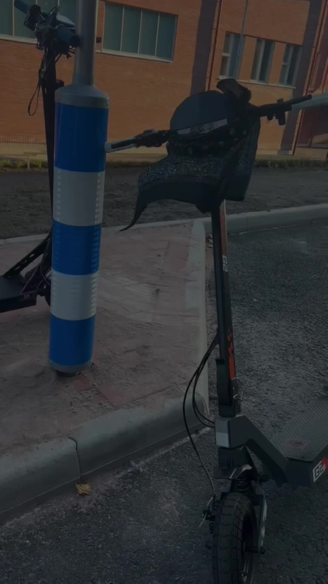 @Eemi✝️