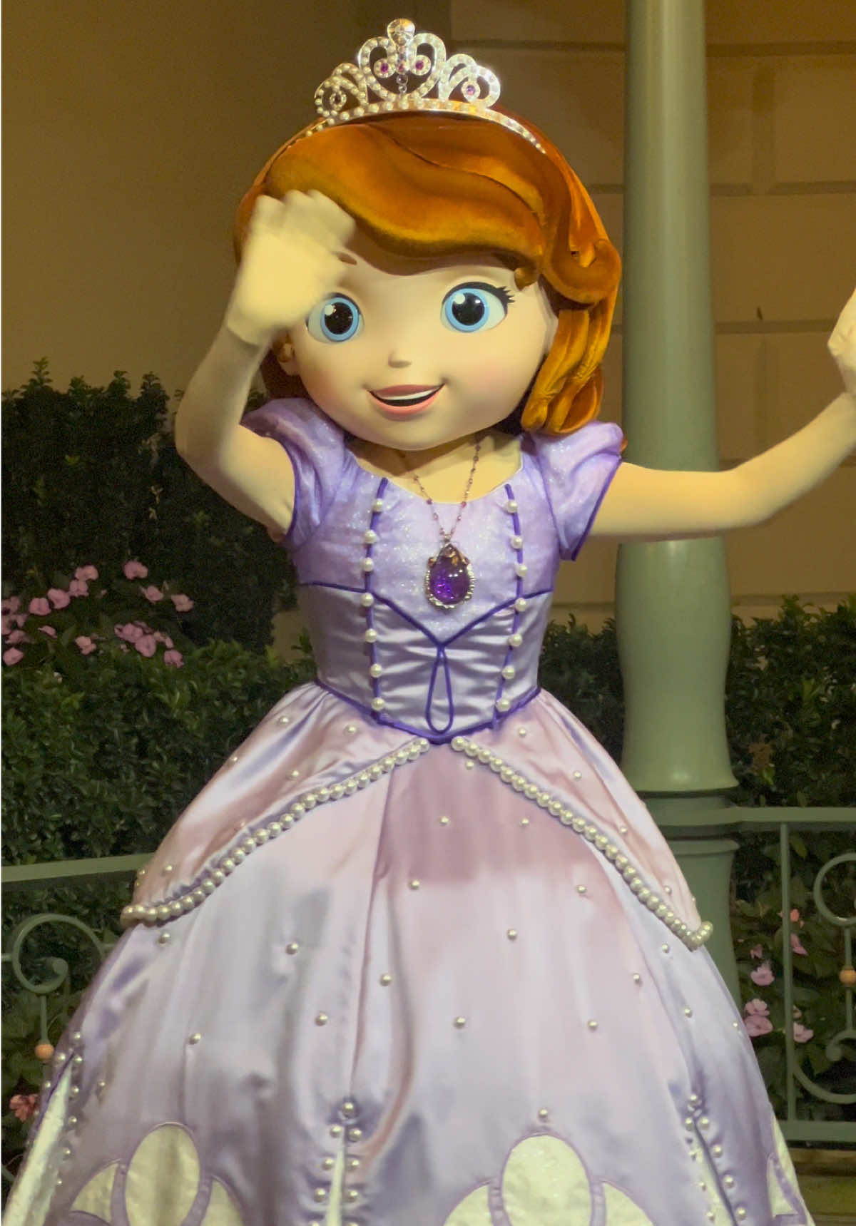 @disneyfamily