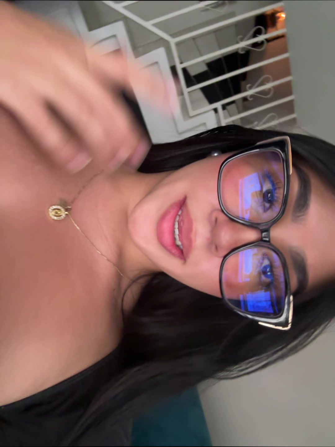 @nikol_G