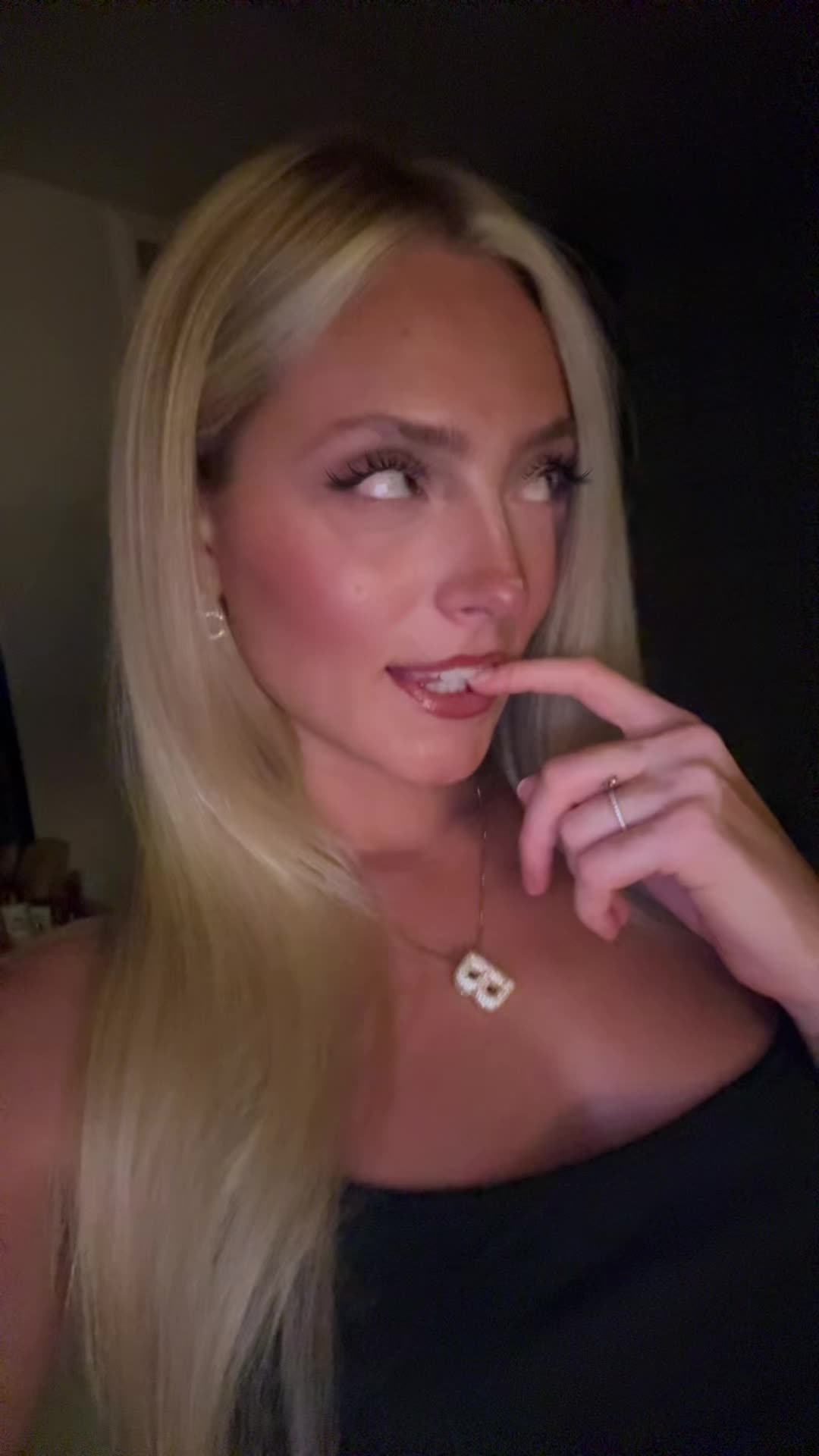 @💕