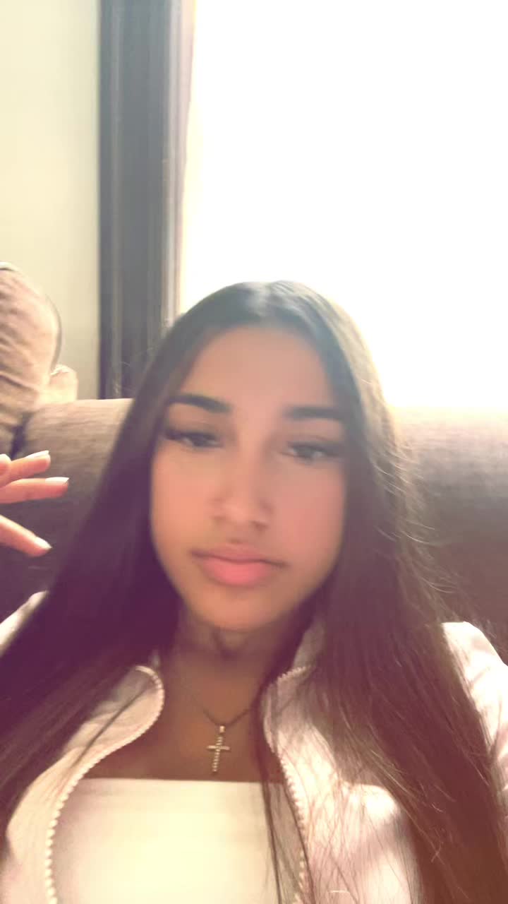 @chloeee ๐