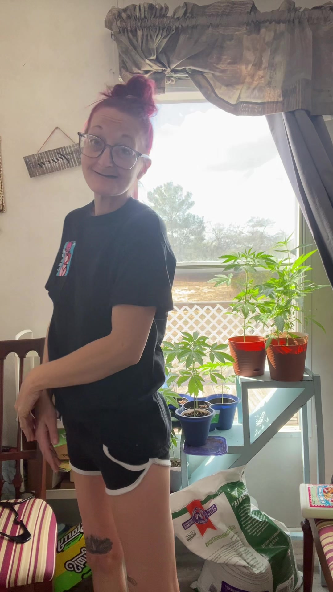 @Bethanys_bookshelf420🏳️🌈