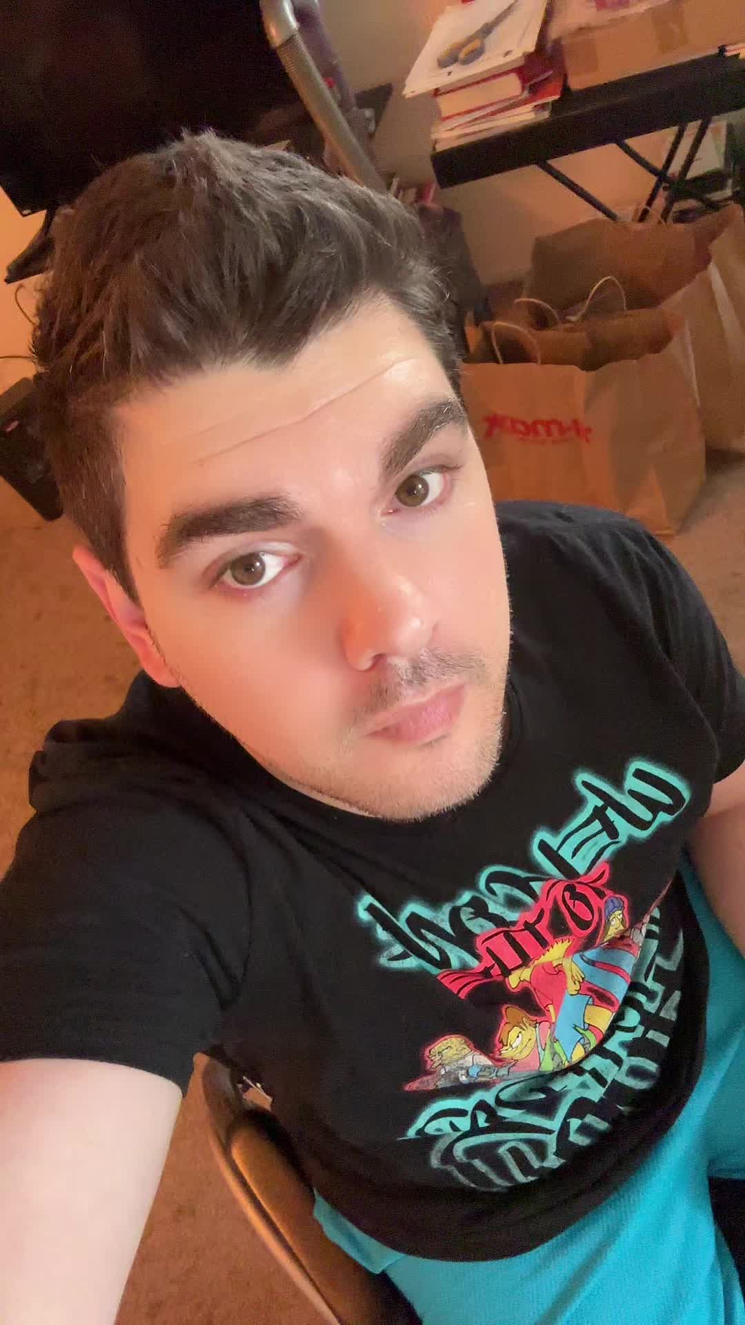 @SammySaysStuff