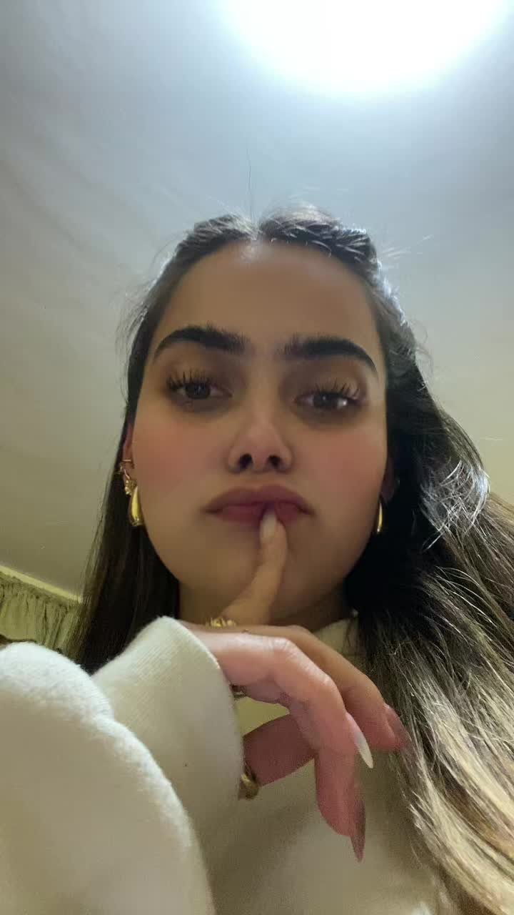 @Daniela Valarezo