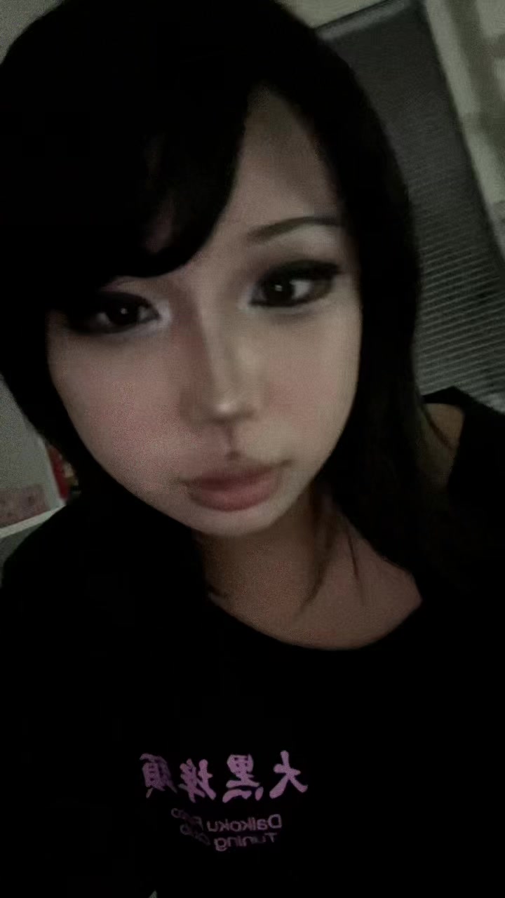 @Qiqi