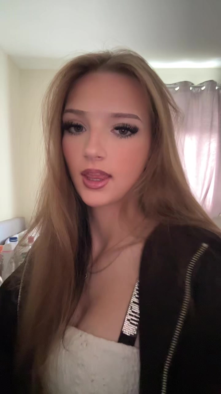 @Lyla Savage