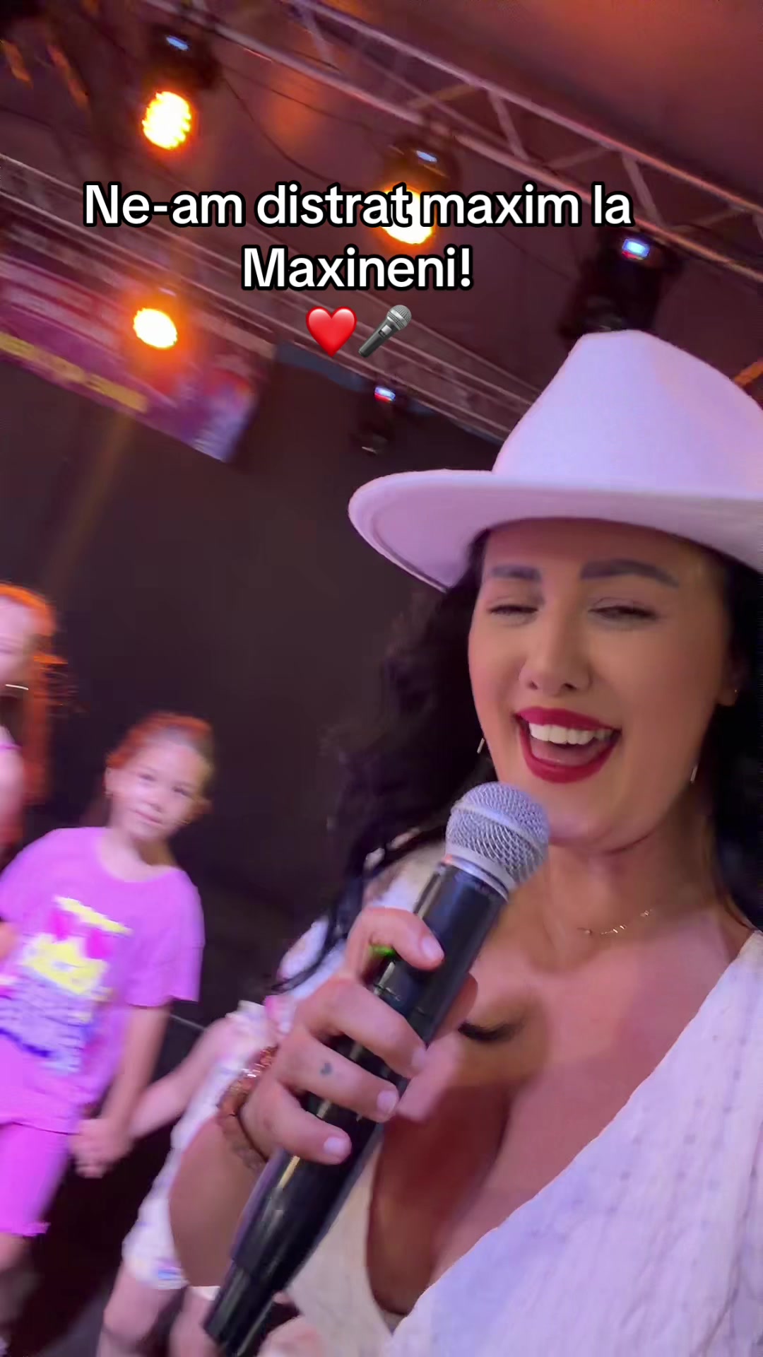 @Karla Lucuță ❤️🎤✈️