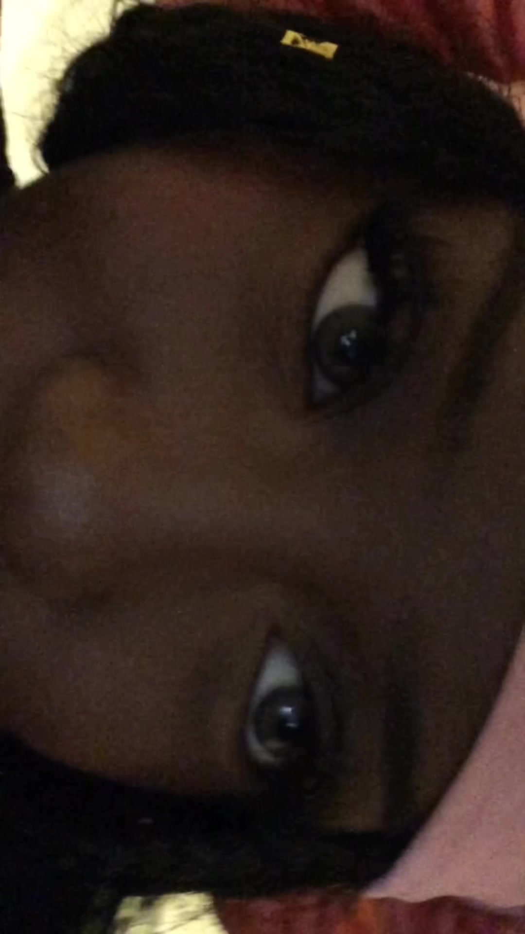 @nella