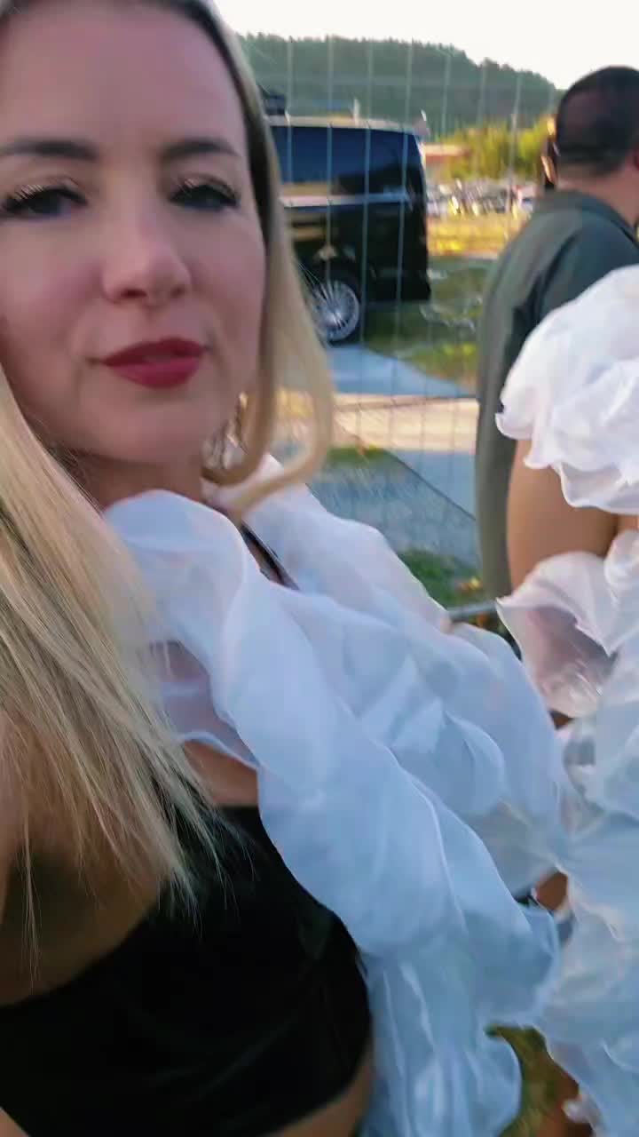 @Chica-Gogos