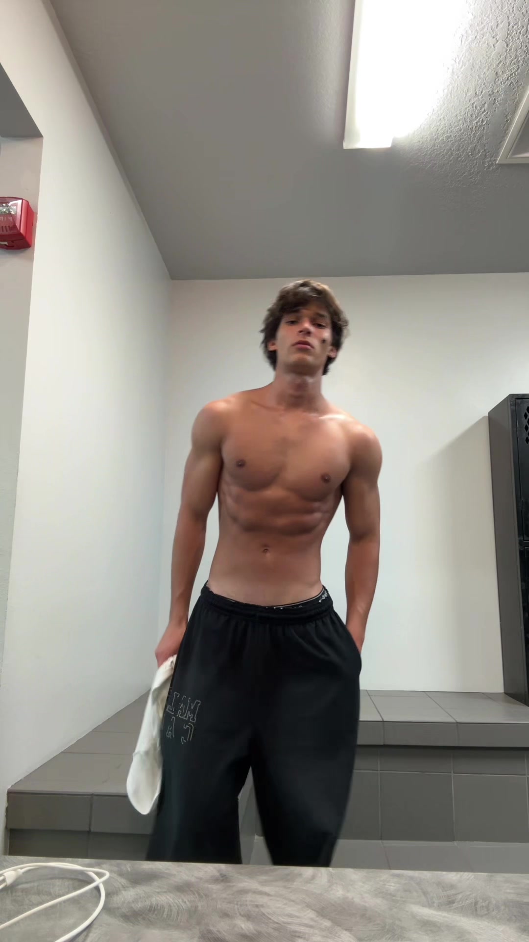@jow