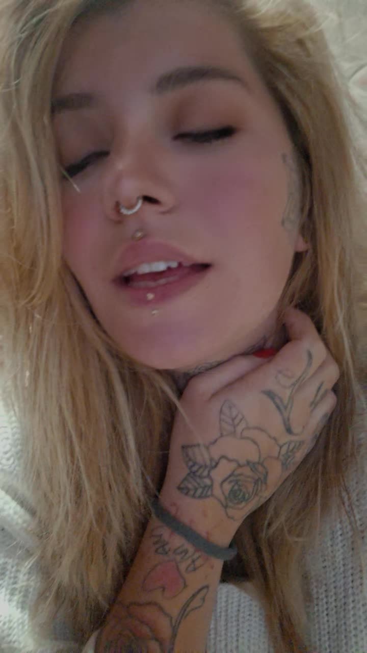@Apollonia Rose
