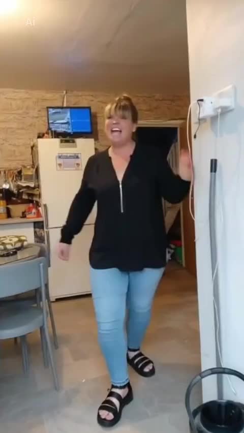 @kdj82