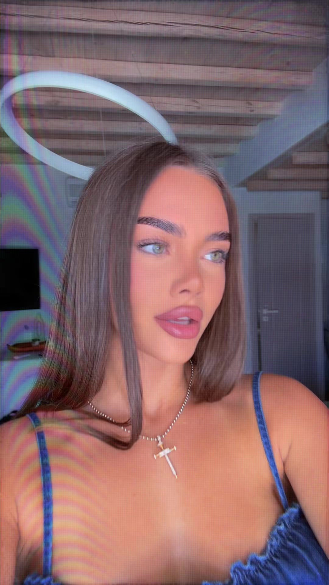 @Clara Antonia